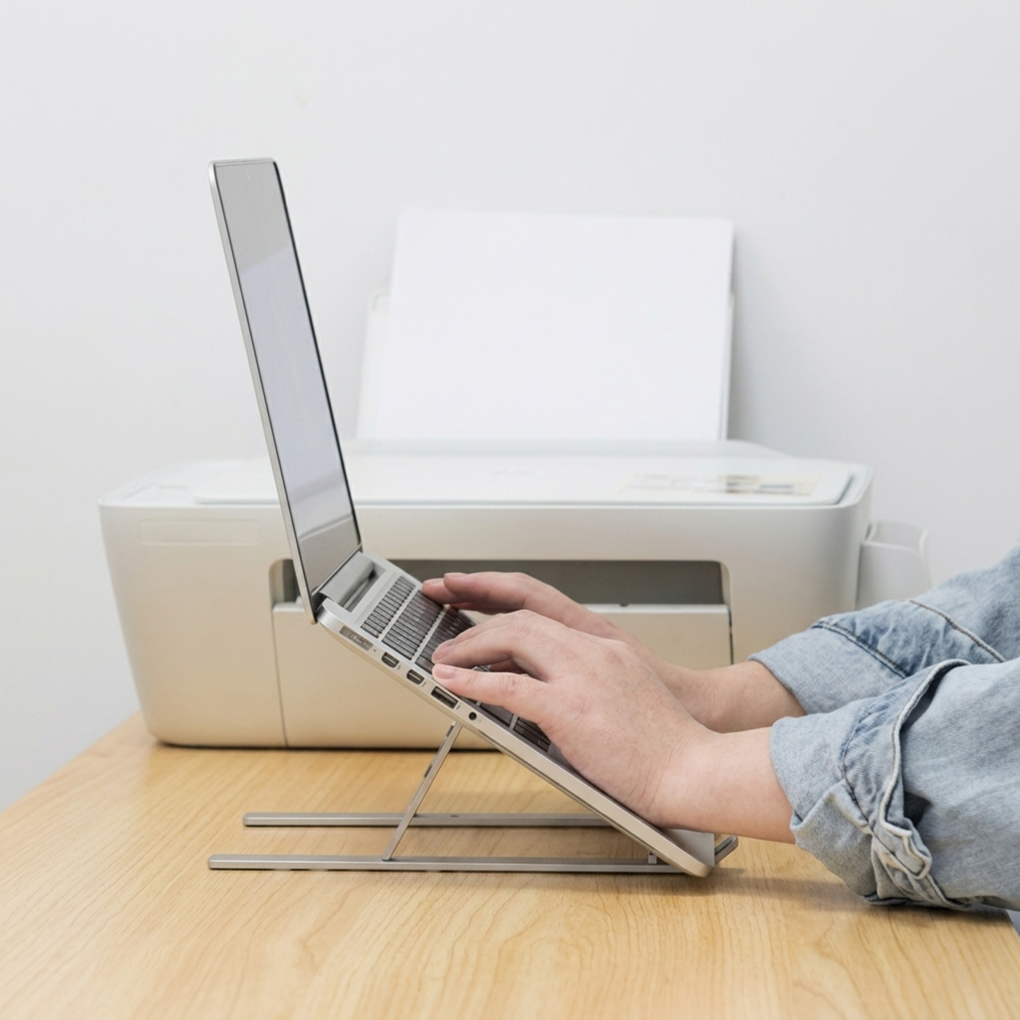 Alzador Ergonómico de Aluminio para Notebook